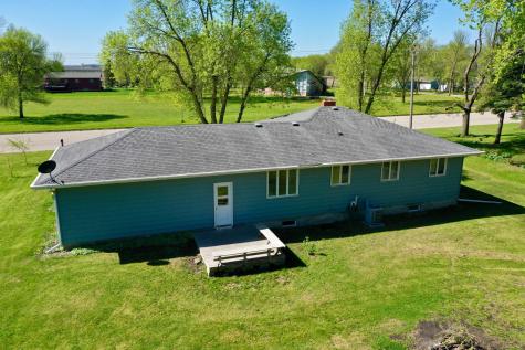 606 3rd Avenue S Raymond MN 56282