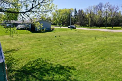 606 3rd Avenue S Raymond MN 56282