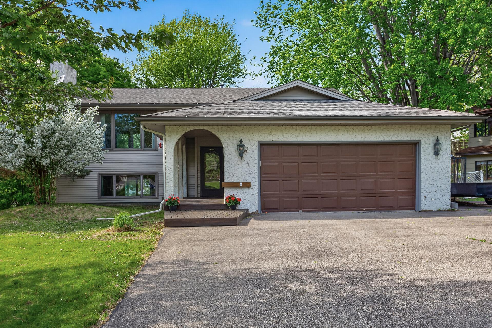 15026 Chestnut Drive Burnsville MN 55306