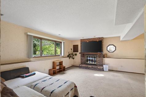 15026 Chestnut Drive Burnsville MN 55306