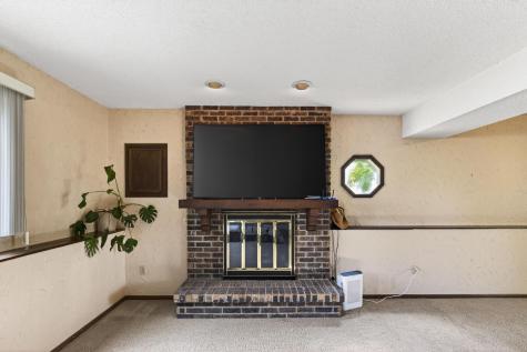 15026 Chestnut Drive Burnsville MN 55306