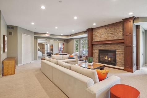 555 Oak Ridge Place Hopkins MN 55305