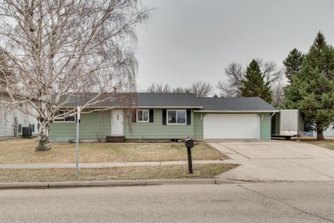 649 7th Avenue E West Fargo ND 58078