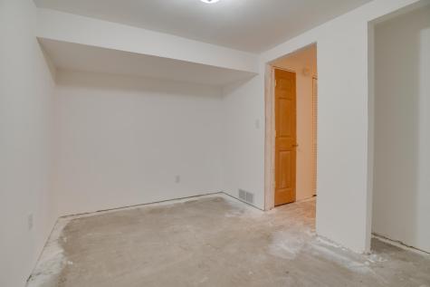 649 7th Avenue E West Fargo ND 58078