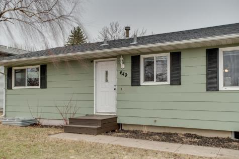 649 7th Avenue E West Fargo ND 58078