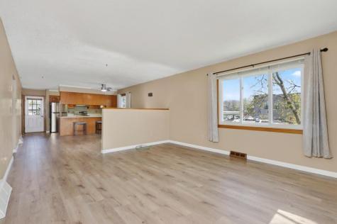 515 Columbus Avenue Cohasset MN 55721