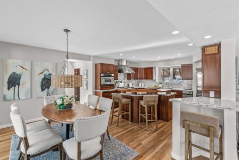 630 Carver Beach Road Chanhassen MN 55317