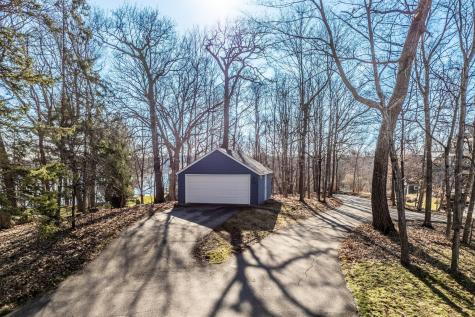 630 Carver Beach Road Chanhassen MN 55317