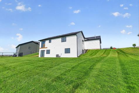 915 7th Avenue Wanamingo MN 55983