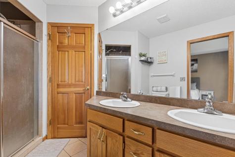 5725 157th Street N Hugo MN 55038