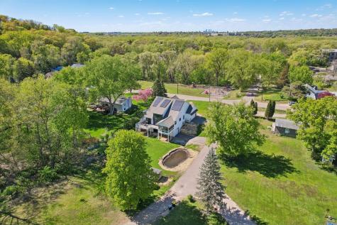 1316 3rd Street Mendota MN 55150
