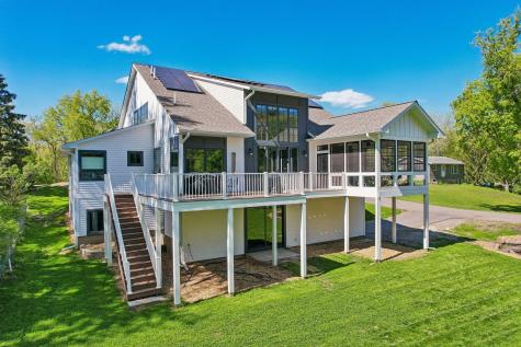 1316 3rd Street Mendota MN 55150