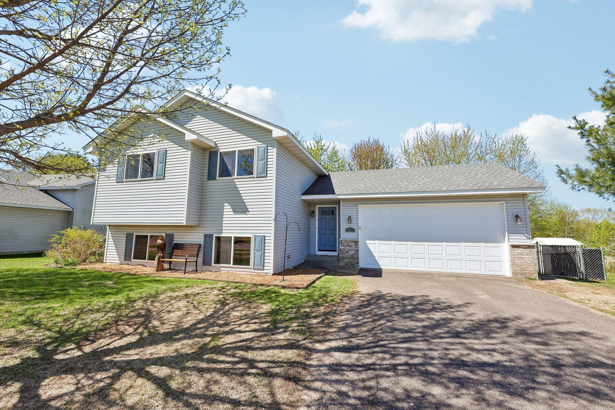 721 Horseshoe Lane Braham MN 55006
