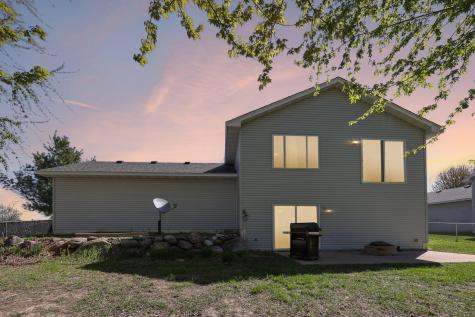 721 Horseshoe Lane Braham MN 55006