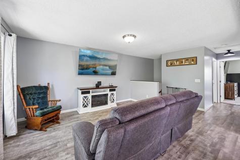 721 Horseshoe Lane Braham MN 55006