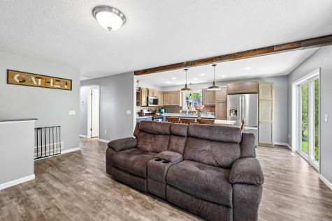 721 Horseshoe Lane Braham MN 55006