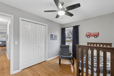 8101 32nd Avenue N Crystal MN 55427