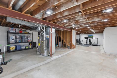 8101 32nd Avenue N Crystal MN 55427
