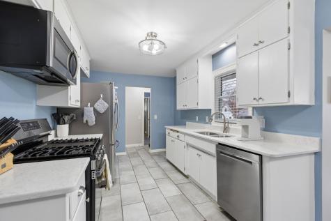 8101 32nd Avenue N Crystal MN 55427