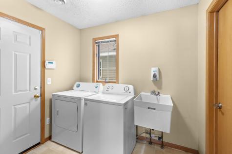6543 Riverwood Lane Brooklyn Center MN 55430