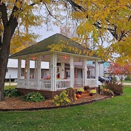 425 Prospect Street Peterson MN 55962