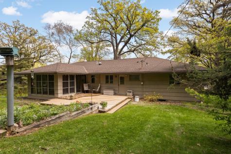 805 Kingsview Lane N Plymouth MN 55447