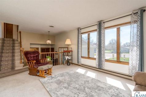 6 Learig Lane Saint James MN 56081