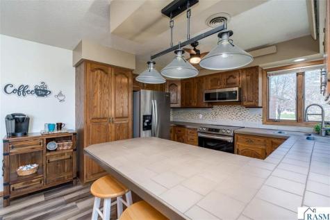 6 Learig Lane Saint James MN 56081
