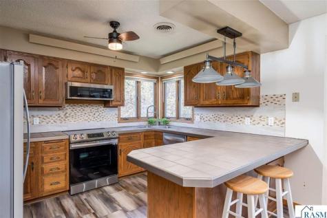 6 Learig Lane Saint James MN 56081