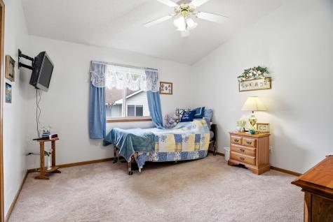 3173 128th Lane NW Coon Rapids MN 55448