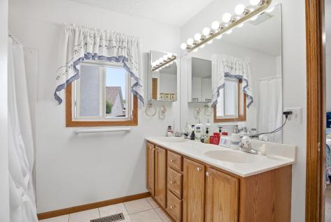 3173 128th Lane NW Coon Rapids MN 55448