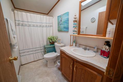 18 Cedar Avenue SE Menahga MN 56464