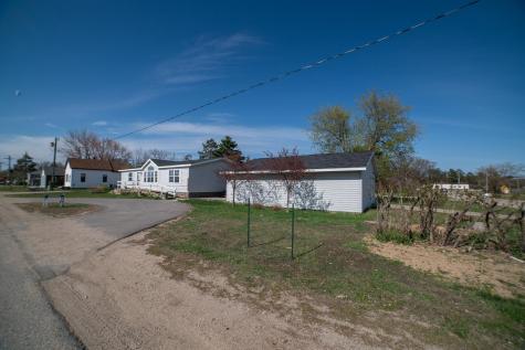 18 Cedar Avenue SE Menahga MN 56464
