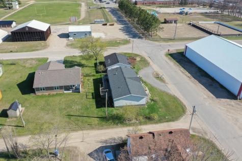 18 Cedar Avenue SE Menahga MN 56464