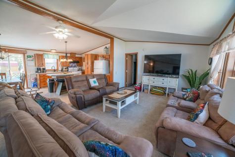 18 Cedar Avenue SE Menahga MN 56464