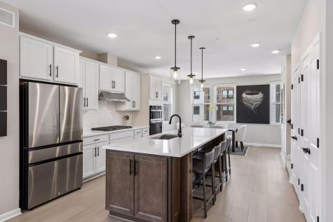 909 Mount Curve Boulevard Saint Paul MN 55116