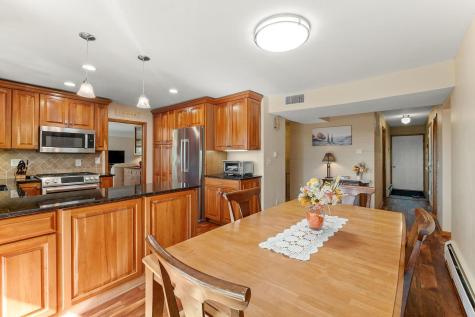 1800 Hiawatha Court NE Rochester MN 55906