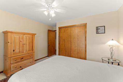 1800 Hiawatha Court NE Rochester MN 55906