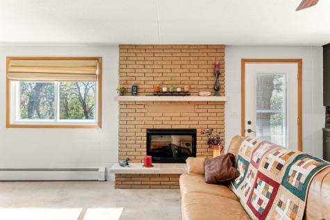 1800 Hiawatha Court NE Rochester MN 55906