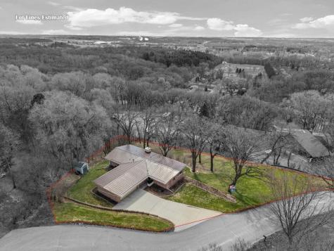1800 Hiawatha Court NE Rochester MN 55906