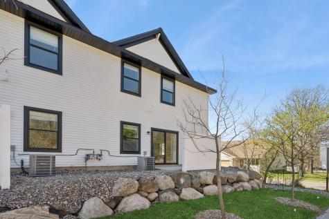 3413 Douglas Drive N Crystal MN 55422