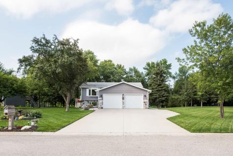 2504 Conifer Avenue Alexandria MN 56308