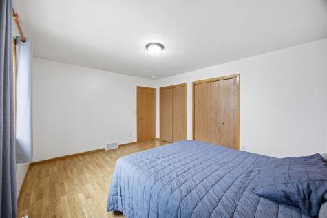 536 10th Avenue N Casselton ND 58012