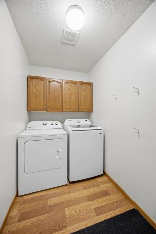 536 10th Avenue N Casselton ND 58012