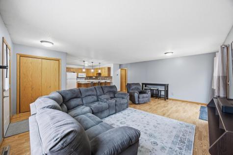 536 10th Avenue N Casselton ND 58012