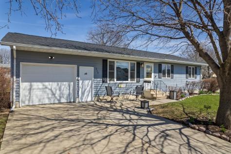 217 E Grant Street Caledonia MN 55921
