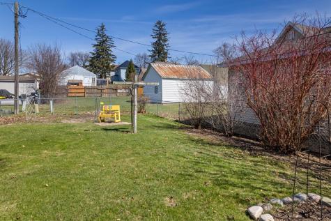217 E Grant Street Caledonia MN 55921