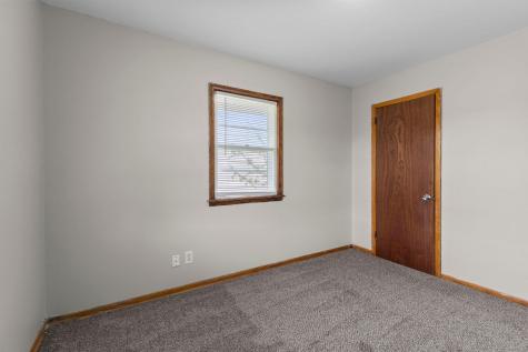 1633 Sherwood Avenue Saint Paul MN 55106
