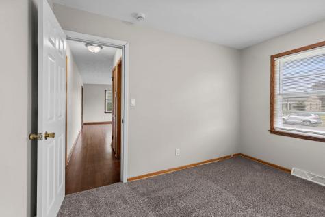 1633 Sherwood Avenue Saint Paul MN 55106