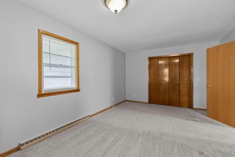 1633 Sherwood Avenue Saint Paul MN 55106